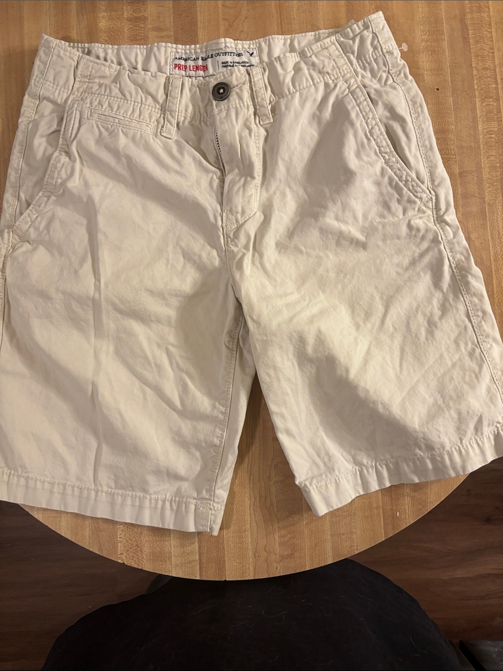 American Eagle Outfitters Light Beige Flat-Front Men's Shorts Size 28